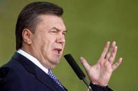Янукович решил, что лучше отреагировать на письмо журналистов. А то мало ли что они потом понапишут